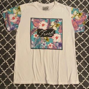 Men’s graphic tee Sz large